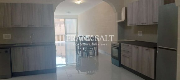 Мезонет с 3 спальнями в Надур, Мальта № 6089 4