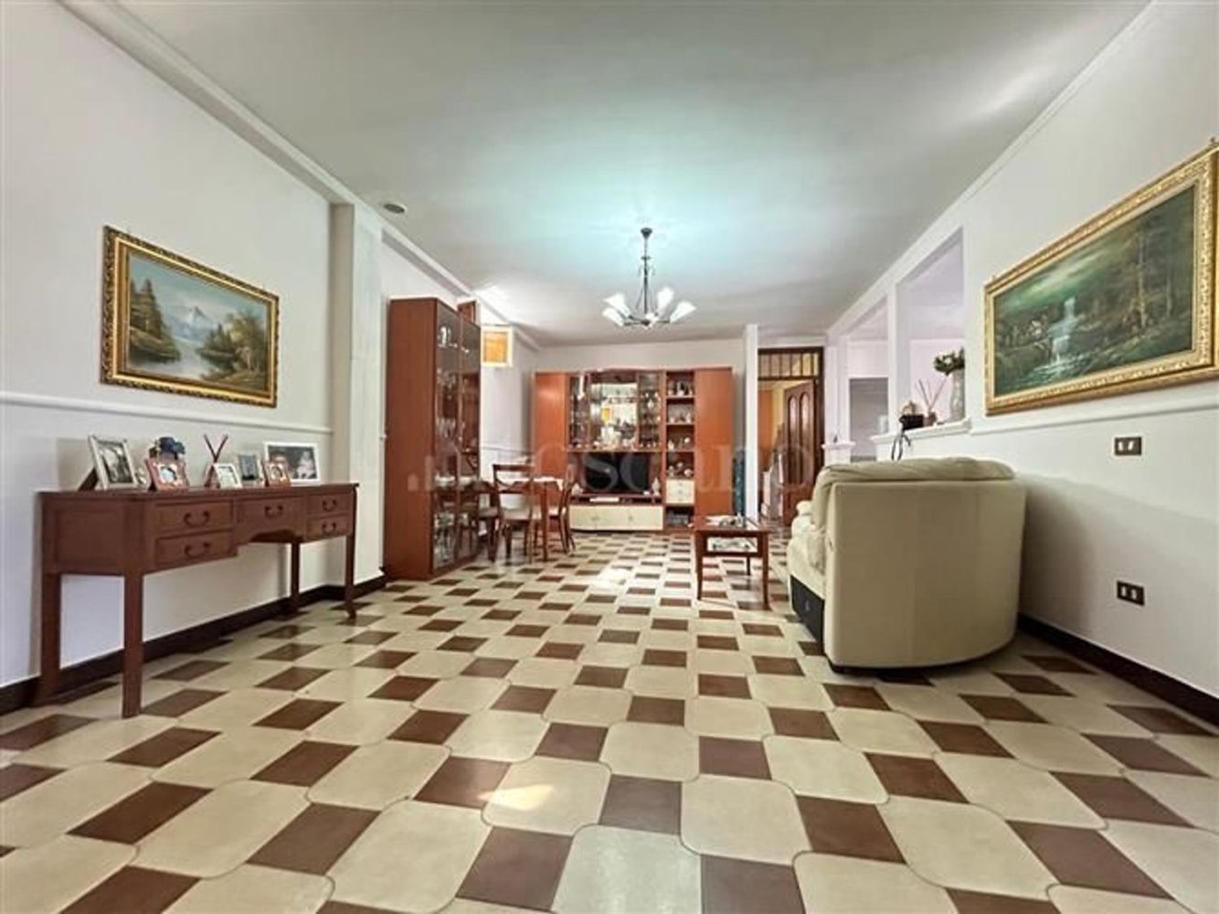 4غرفة شقة في Cerignola, Italy رقم 102703