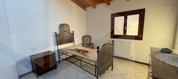 Квартира с 3 комнатами в Кастельнуово Рангоне, Италия № 28675 10