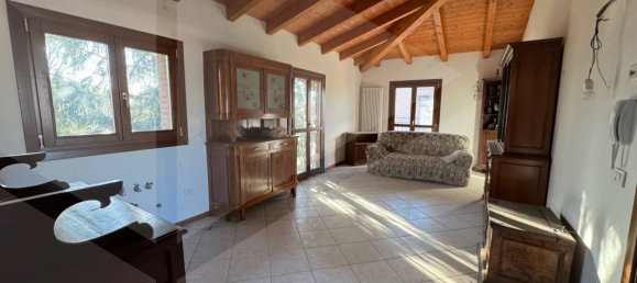 Квартира с 3 комнатами в Кастельнуово Рангоне, Италия № 28675 2