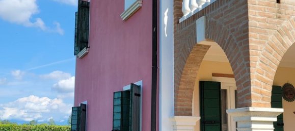 10 bedrooms Villa in San Giorgio in Bosco, Italy No. 334869 12