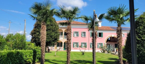 10 bedrooms Villa in San Giorgio in Bosco, Italy No. 334869 10