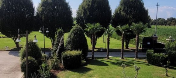 10 bedrooms Villa in San Giorgio in Bosco, Italy No. 334869 39