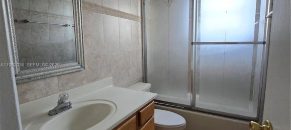 3 dormitorios propiedad comercial en venta en Miami, Miami-Dade, Florida, USA № 615781 9