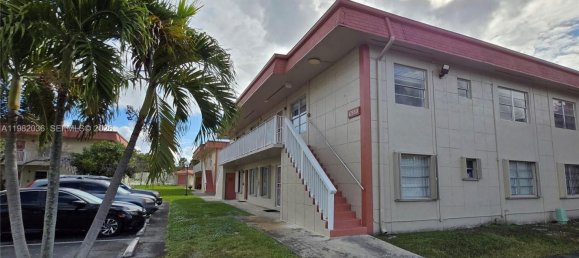 3 dormitorios propiedad comercial en venta en Miami, Miami-Dade, Florida, USA № 615781 5