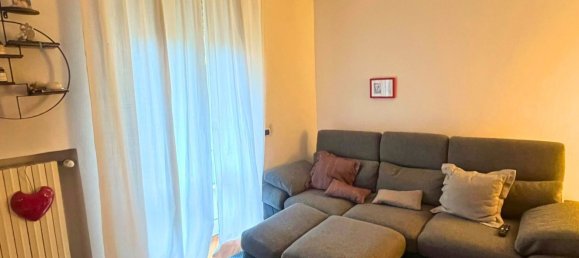 3-salle Appartement à Cologno Monzese, Italy No. 339075 6