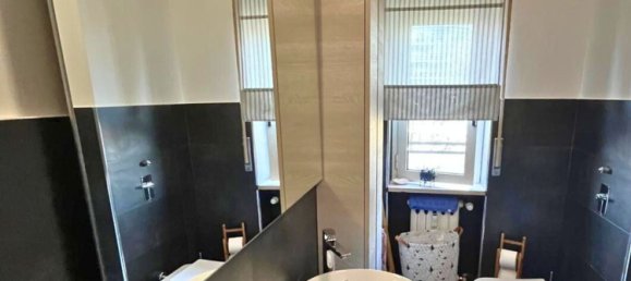 3-salle Appartement à Cologno Monzese, Italy No. 339075 14