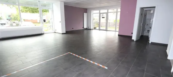 6 rooms Commercial property in Steinburg, Germany No. 14925 3