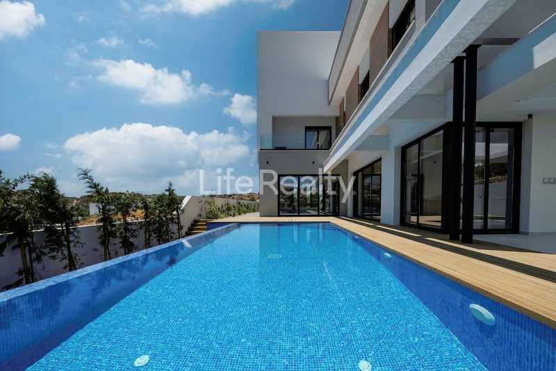 Imóvel comercial T4 em Agios Tychonas, Cyprus N.º 7232