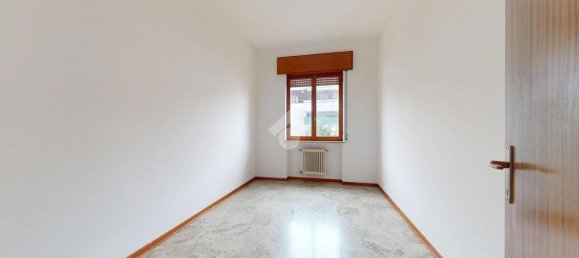 Квартира с 3 спальнями в Виченца, Италия № 267144 24