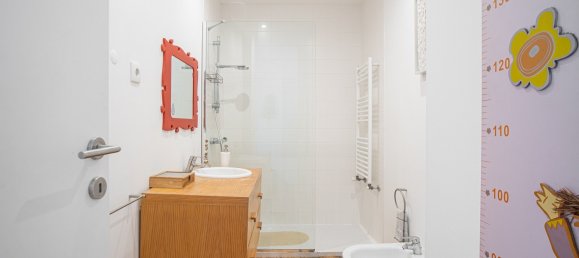 5 غرف نوم فيلا في Vila Nova de Gaia, Portugal رقم 110334 37