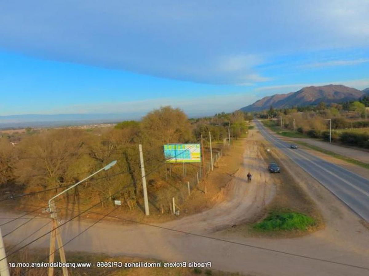 Terreno en Córdoba, Argentina No. 48310