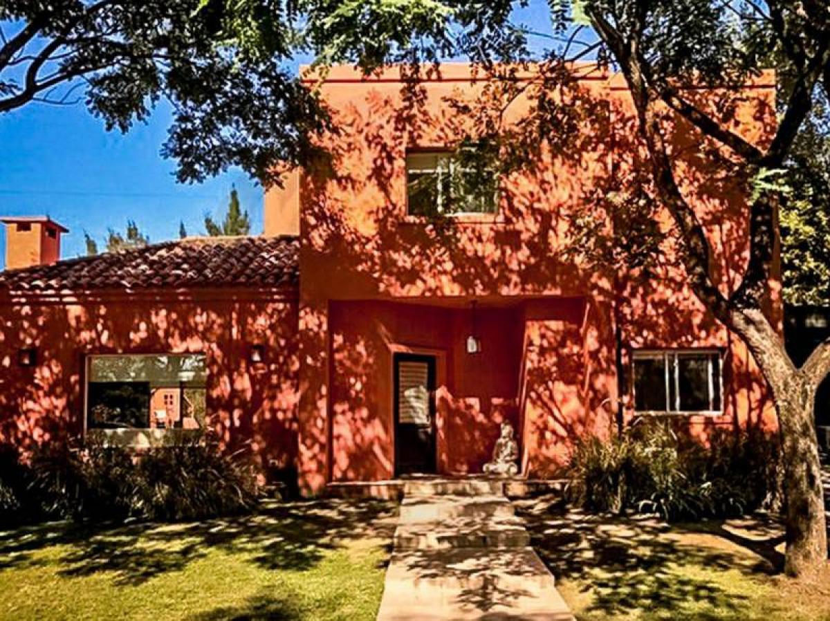 4 bedrooms House in Tigre, Argentina No. 82994