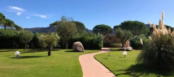 Apartamento de 1 dormitorio en Porto-Vecchio, France No. 39983 3