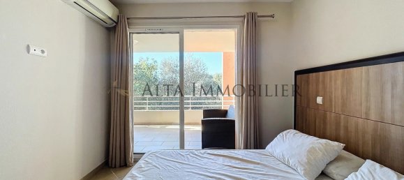 Apartamento de 1 dormitorio en Porto-Vecchio, France No. 39983 11