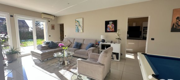 Casa de 8 habitaciónes en Servon, France No. 320138 4