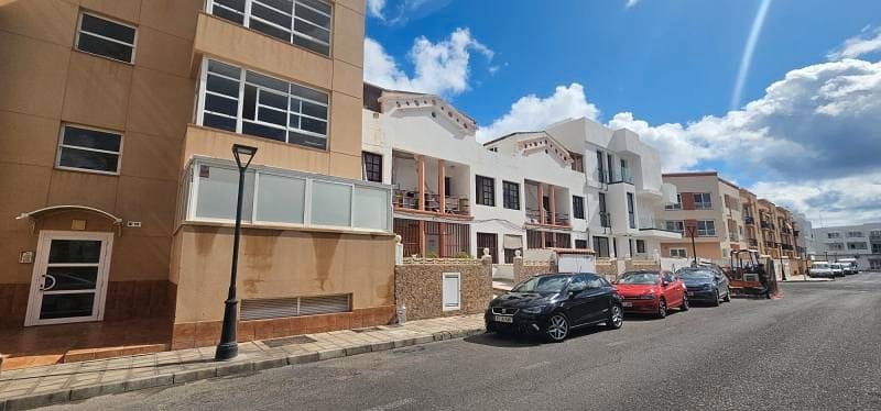 Apartamento T2 em La Oliva, Spain N.º 266781