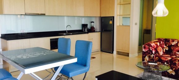 2 bedrooms Condo in Pattaya, Thailand No. 3777 9