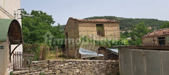 2 bedrooms House in Castelpetroso, Italy No. 168896 24