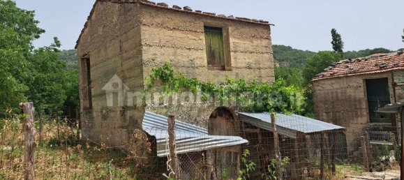 2 bedrooms House in Castelpetroso, Italy No. 168896 23