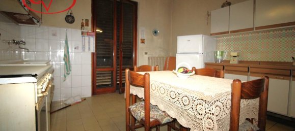 5 rooms House in Castelfranco Piandiscò, Italy No. 235704 4