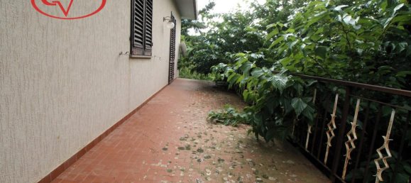 5 rooms House in Castelfranco Piandiscò, Italy No. 235704 20