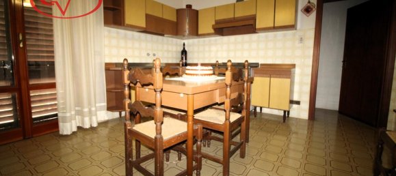 5 rooms House in Castelfranco Piandiscò, Italy No. 235704 9