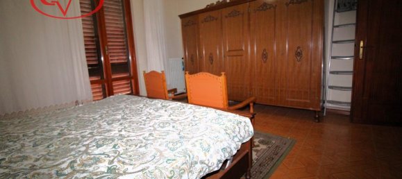 5 rooms House in Castelfranco Piandiscò, Italy No. 235704 19