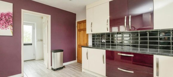 4 bedrooms House in Hastings, United Kingdom No. 10601 4