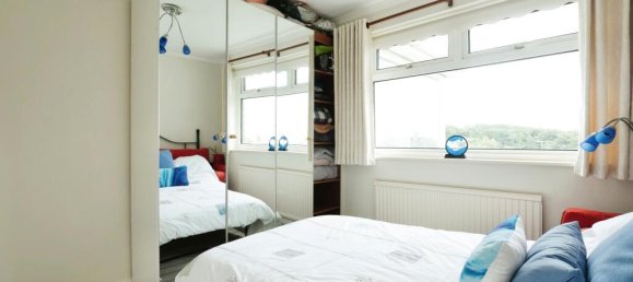 4 bedrooms House in Hastings, United Kingdom No. 10601 56