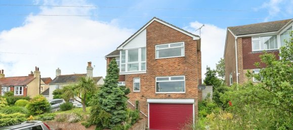 4 bedrooms House in Hastings, United Kingdom No. 10601 2