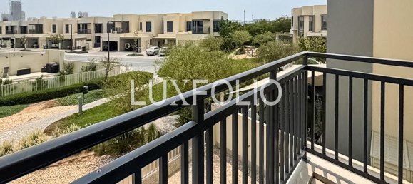 Adosado de 3 dormitorios en Dubai Hills Estate, UAE No. 101515 18