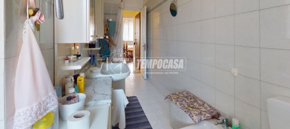 2 bedrooms Apartment in Turin, Italy No. 12782 23