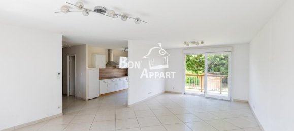 Casa de 4 dormitorios en Saint-Privat-la-Montagne, France No. 66951 5