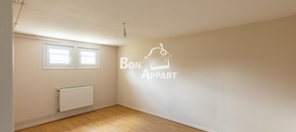 Casa de 4 dormitorios en Saint-Privat-la-Montagne, France No. 66951 12