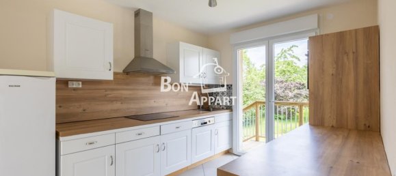 Casa de 4 dormitorios en Saint-Privat-la-Montagne, France No. 66951 7