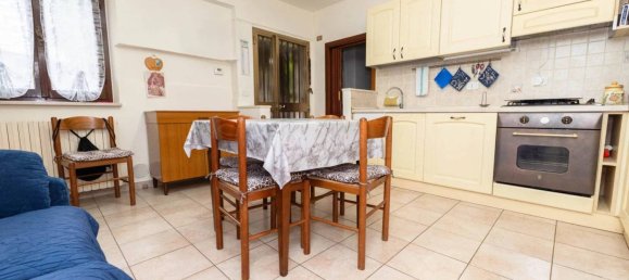 3 Schlafzimmer Haus in Cartoceto, Italy, Nr. 287437 4