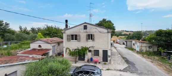 3 Schlafzimmer Haus in Cartoceto, Italy, Nr. 287437 35