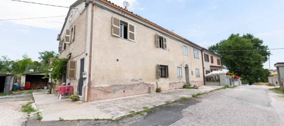 3 Schlafzimmer Haus in Cartoceto, Italy, Nr. 287437 32