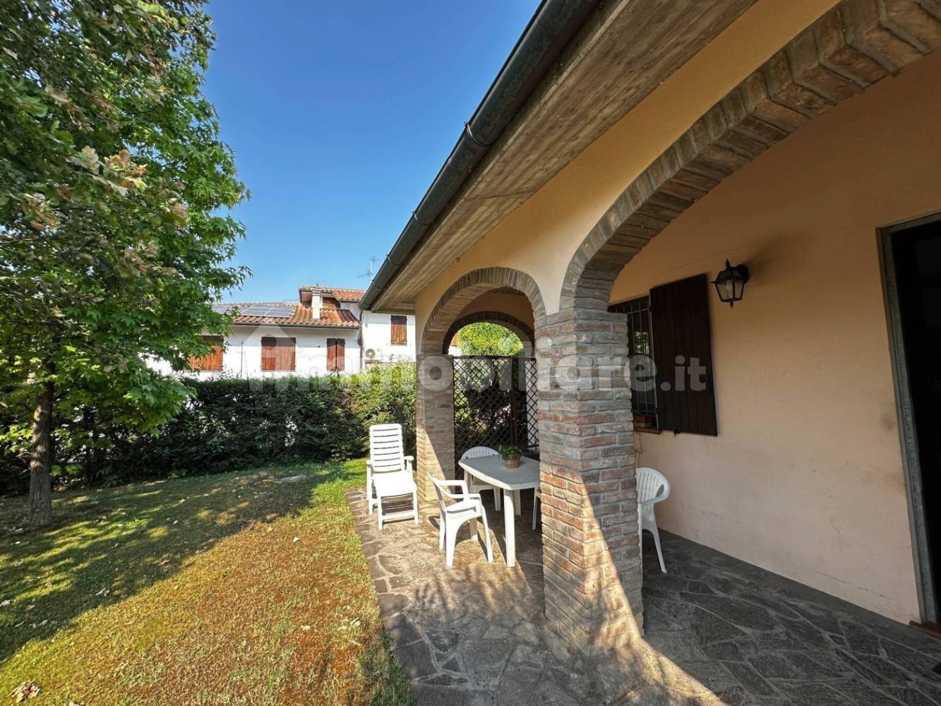 4 bedrooms Villa in Molinella, Italy No. 389030