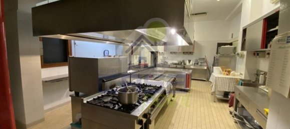 Propiedad comercial de 10 habitaciónes en Pandino, Italy No. 228347 2