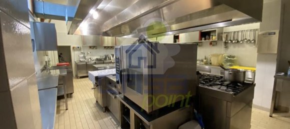 Propiedad comercial de 10 habitaciónes en Pandino, Italy No. 228347 4