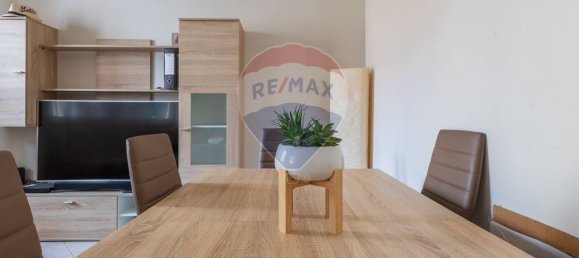 3 Schlafzimmer Wohnung in Cardano al Campo, Italy, Nr. 361297 6