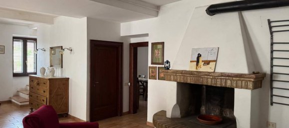 9 rooms House in Montelparo, Italy No. 297101 18