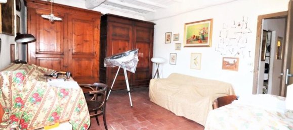 Casa de 6 habitaciónes en Montevarchi, Italy No. 235569 20