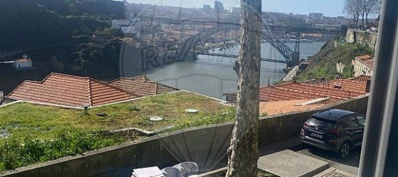 5 Schlafzimmer Haus in Porto, Portugal, Nr. 22927 2