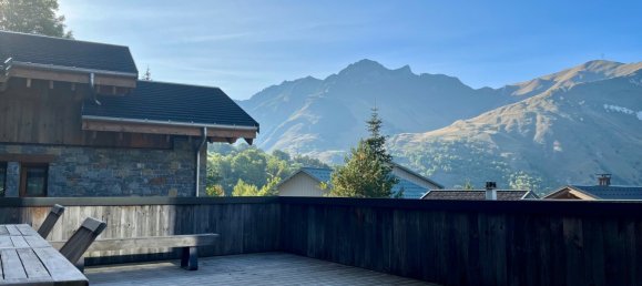 3 bedrooms Apartment in Les Belleville, France No. 279 12