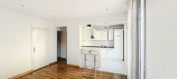 Квартира с 2 спальнями в Курбевуа, Франция № 188422 4