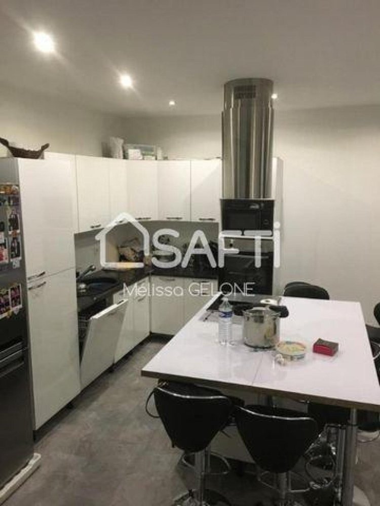 Apartamento de 2 dormitorios en Vienne, France No. 33856