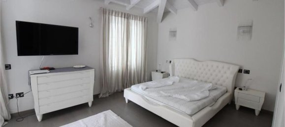 7 rooms Villa in Forte dei Marmi, Italy No. 194155 11